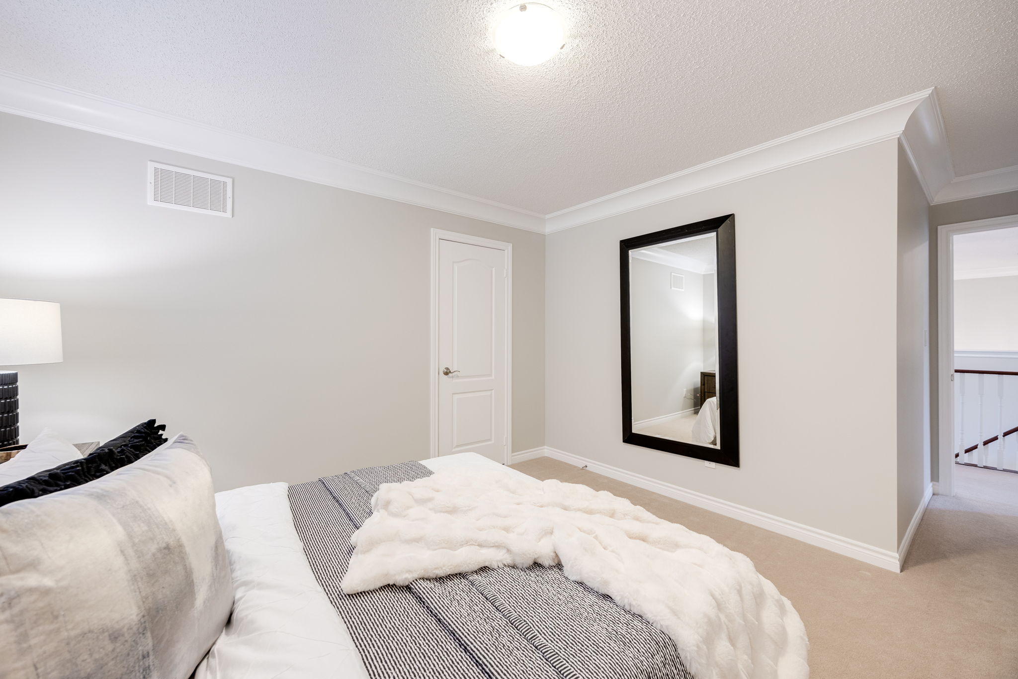 Halton Hills property showcase — delivered property photograph 54