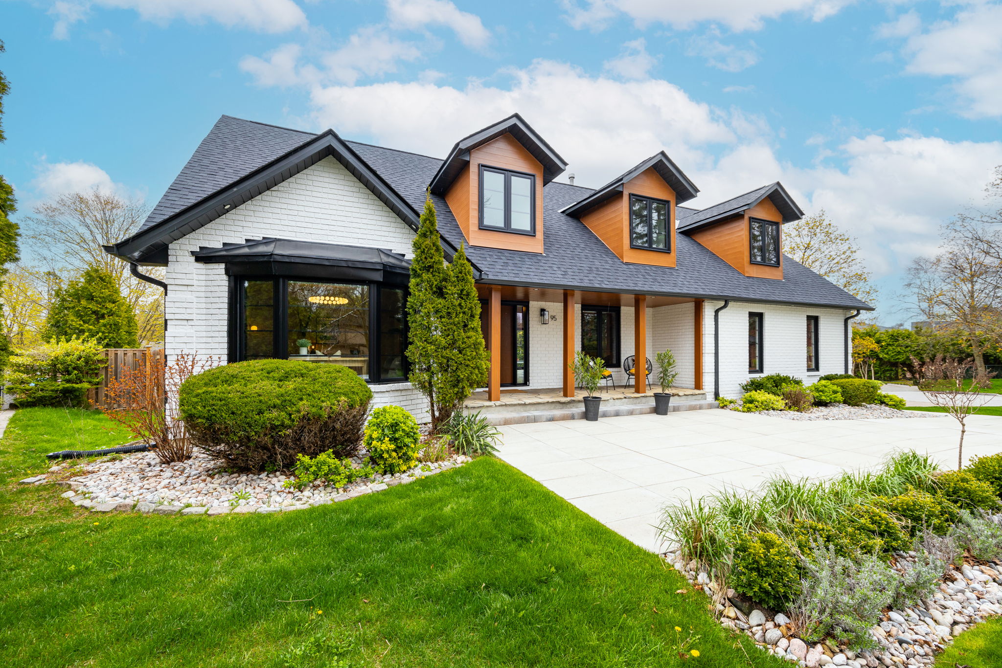 Aurora property showcase — delivered property photograph 4