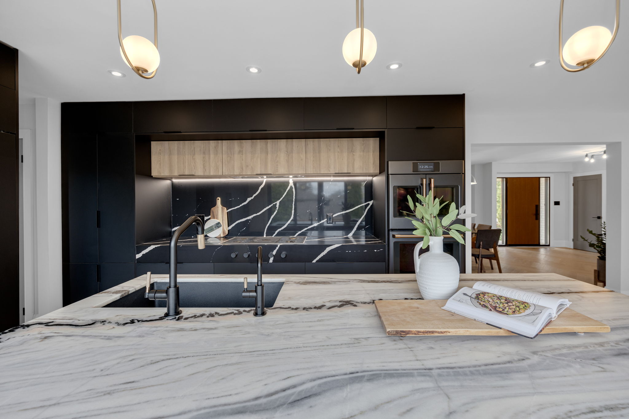 Aurora property showcase — delivered property photograph 22