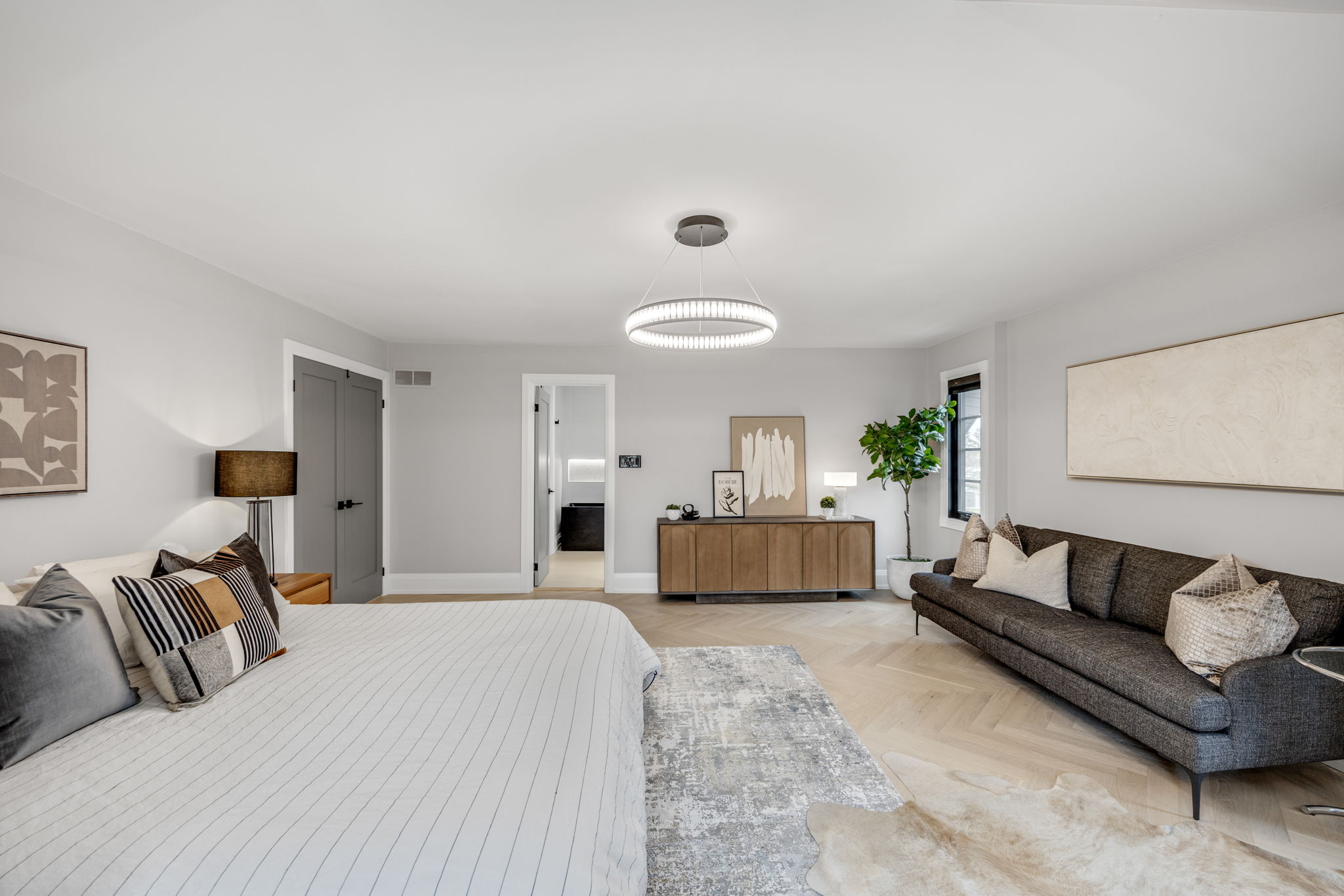 Aurora property showcase — delivered property photograph 28