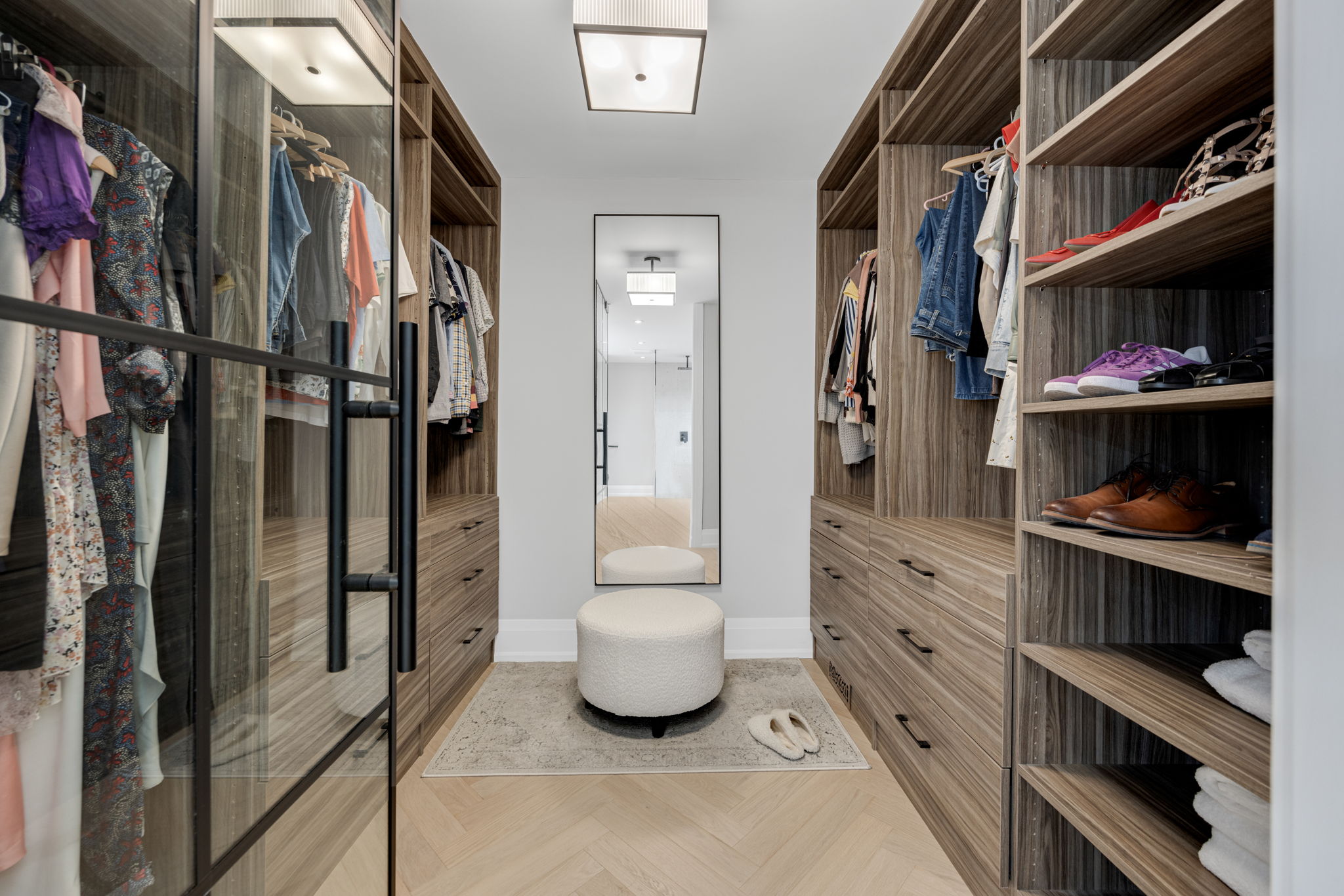 Aurora property showcase — delivered property photograph 35