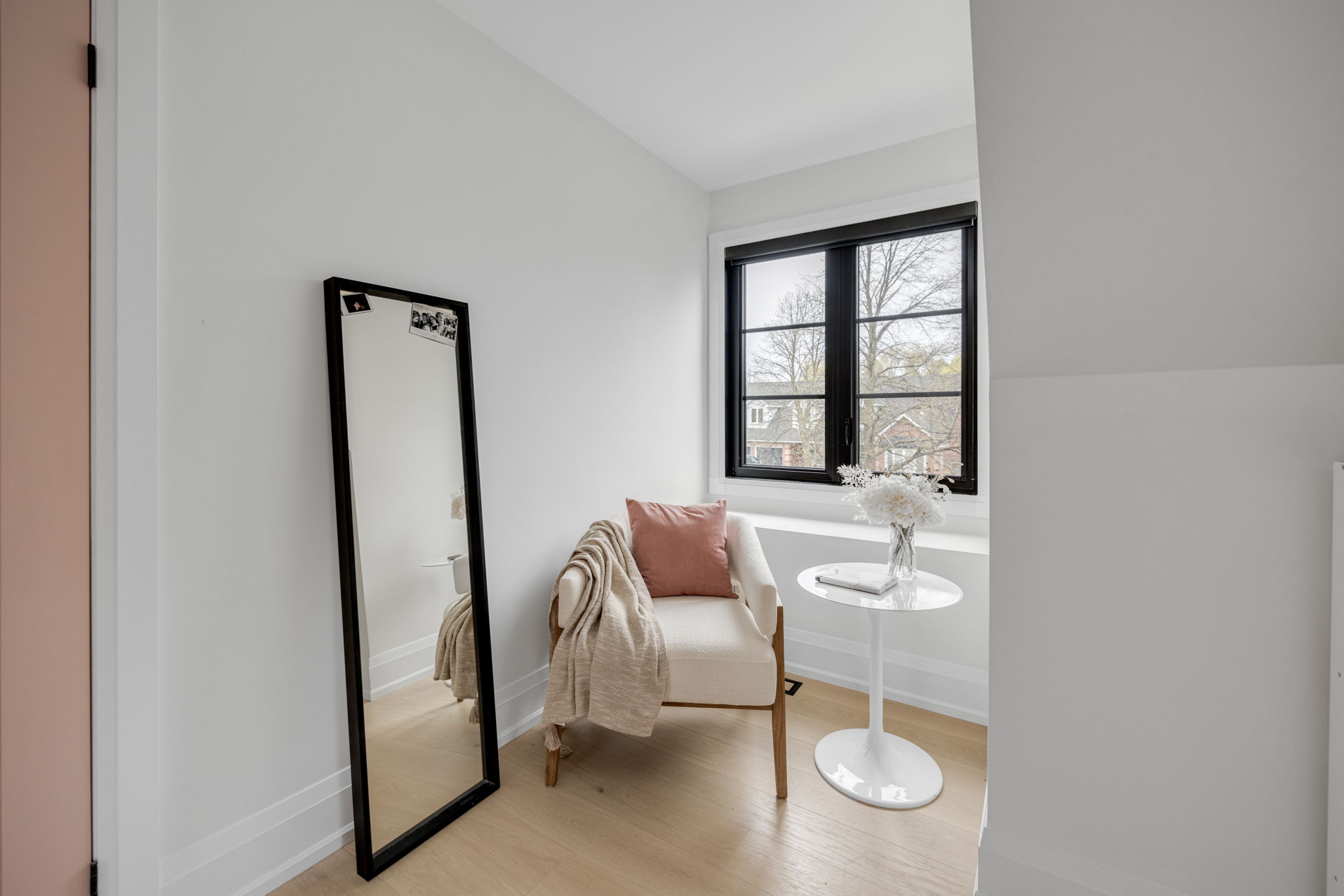 Aurora property showcase — delivered property photograph 40