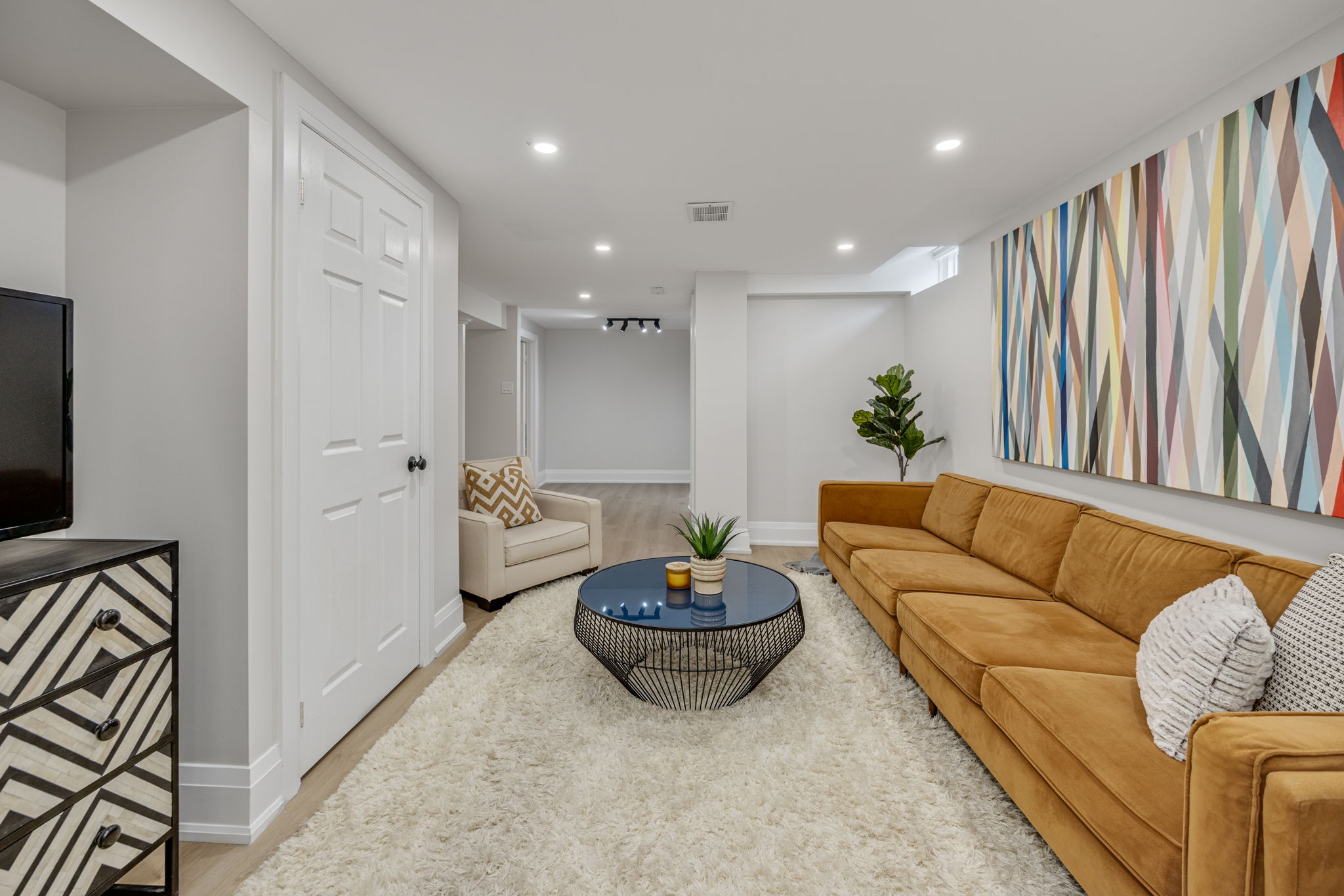 Aurora property showcase — delivered property photograph 48
