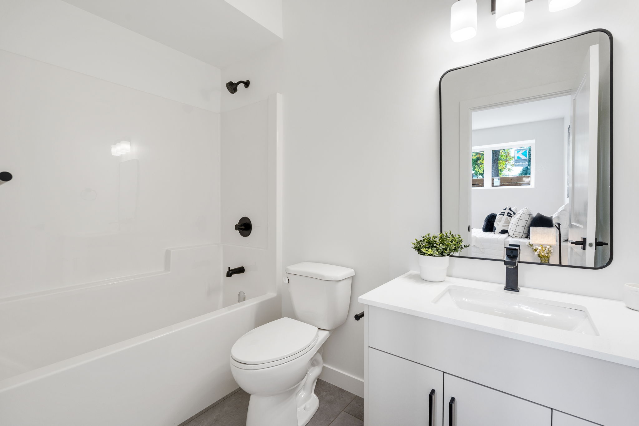 95 Imperial Ave - Interior-20