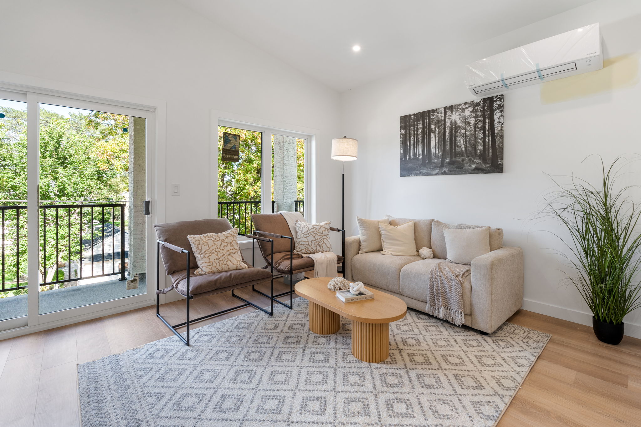 95 Imperial Ave - Interior-24