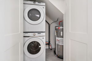 95 Imperial Ave - Interior-12