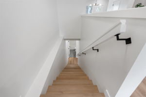 95 Imperial Ave - Interior-13