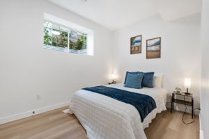 95 Imperial Ave - Interior-16