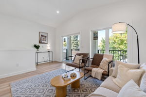 95 Imperial Ave - Interior-26