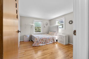  Photo 47