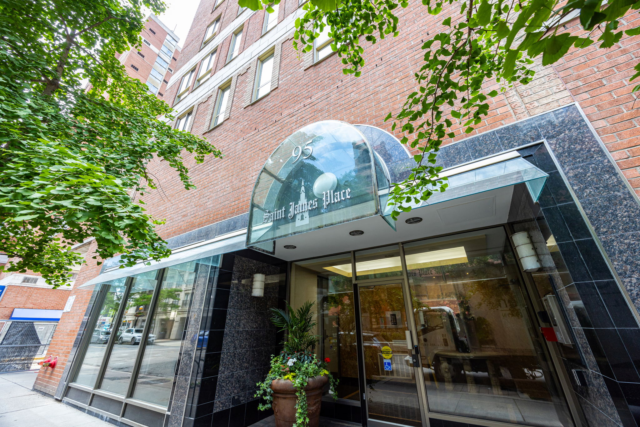 Toronto property showcase — delivered property photograph 3