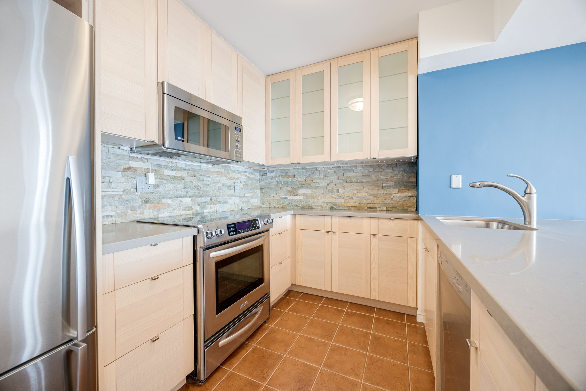 Toronto property showcase — delivered property photograph 8
