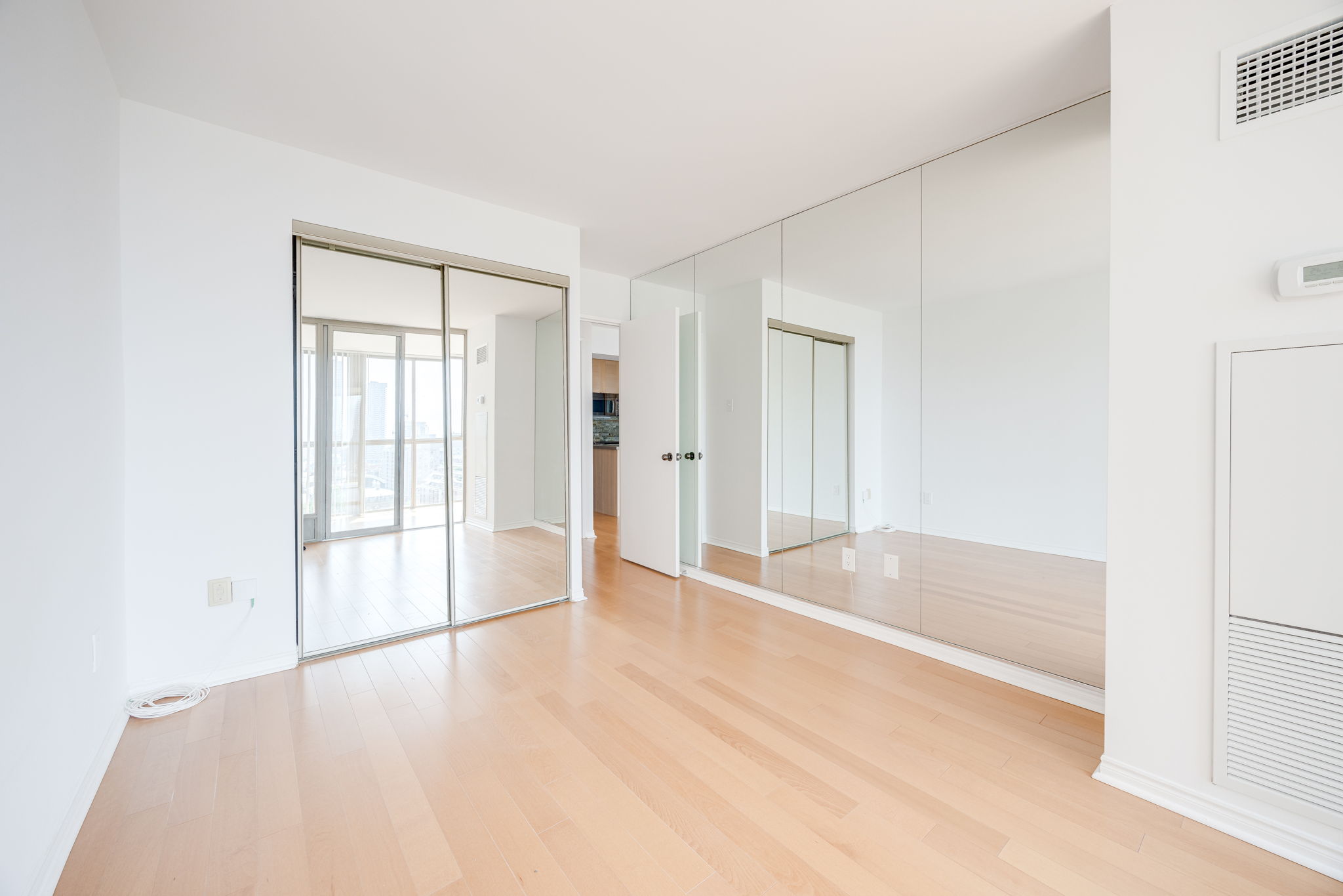 Toronto property showcase — delivered property photograph 16