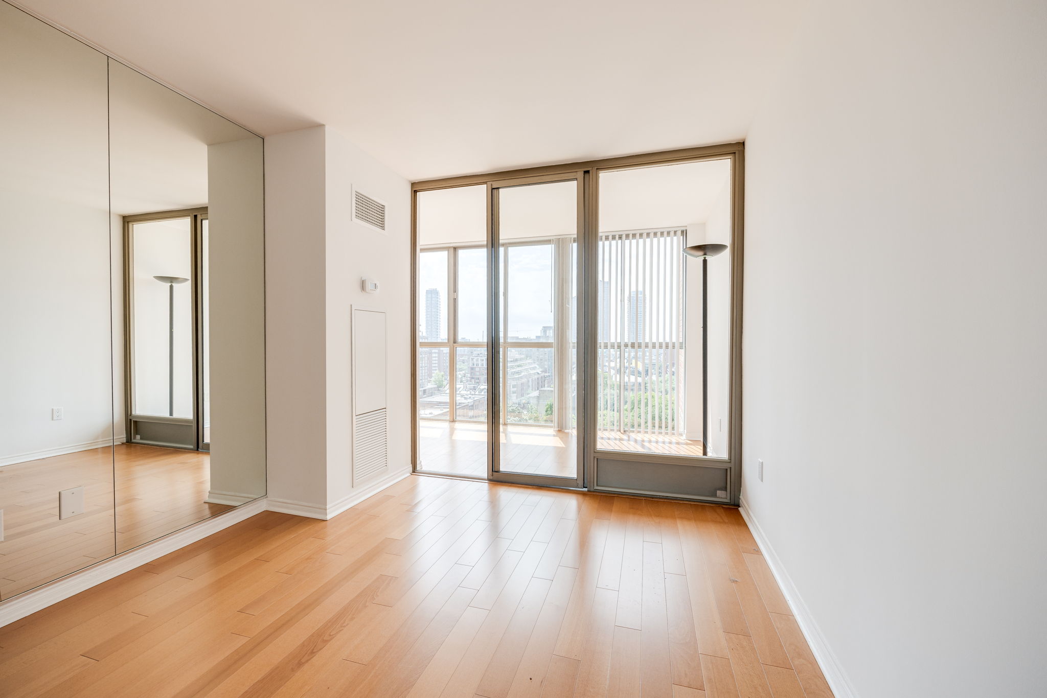 Toronto property showcase — delivered property photograph 17