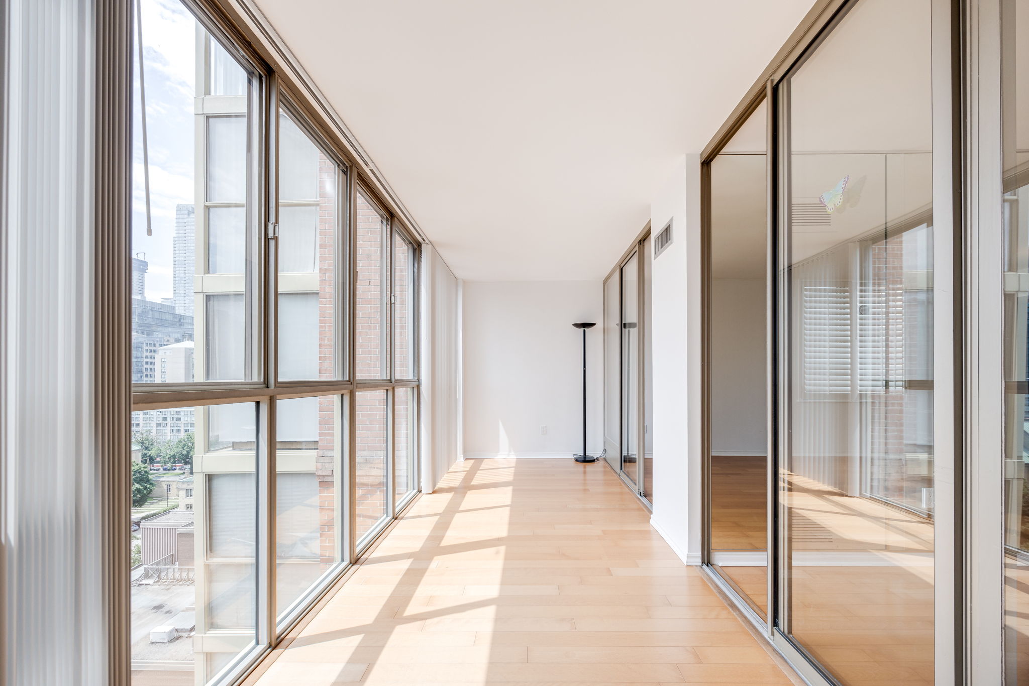 Toronto property showcase — delivered property photograph 19