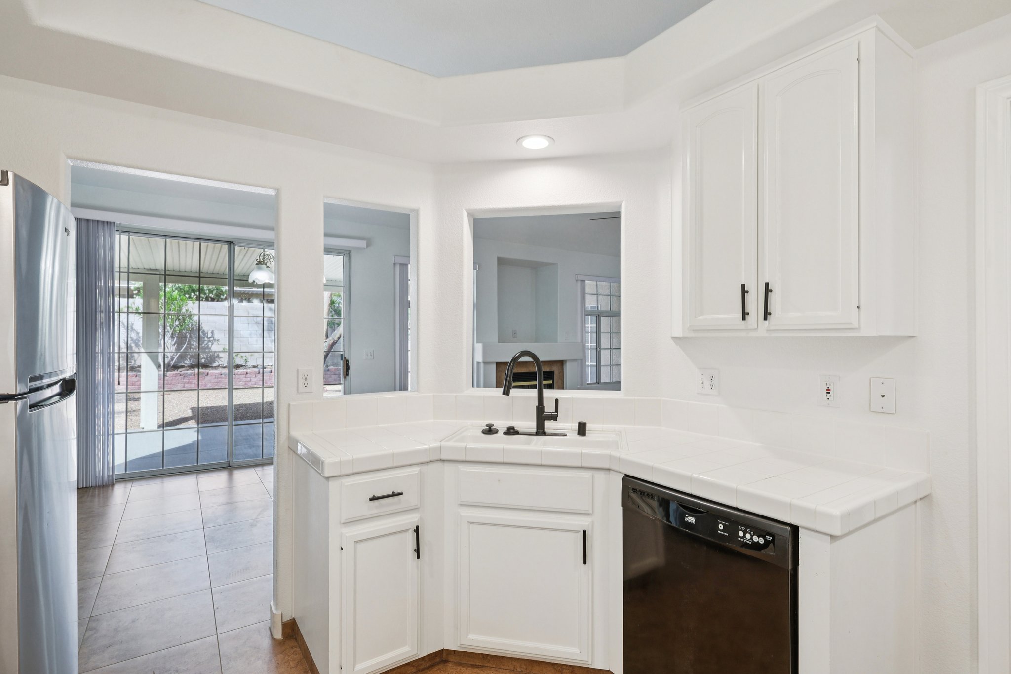 Myrtle Beach Dr-S0304-011.jpg