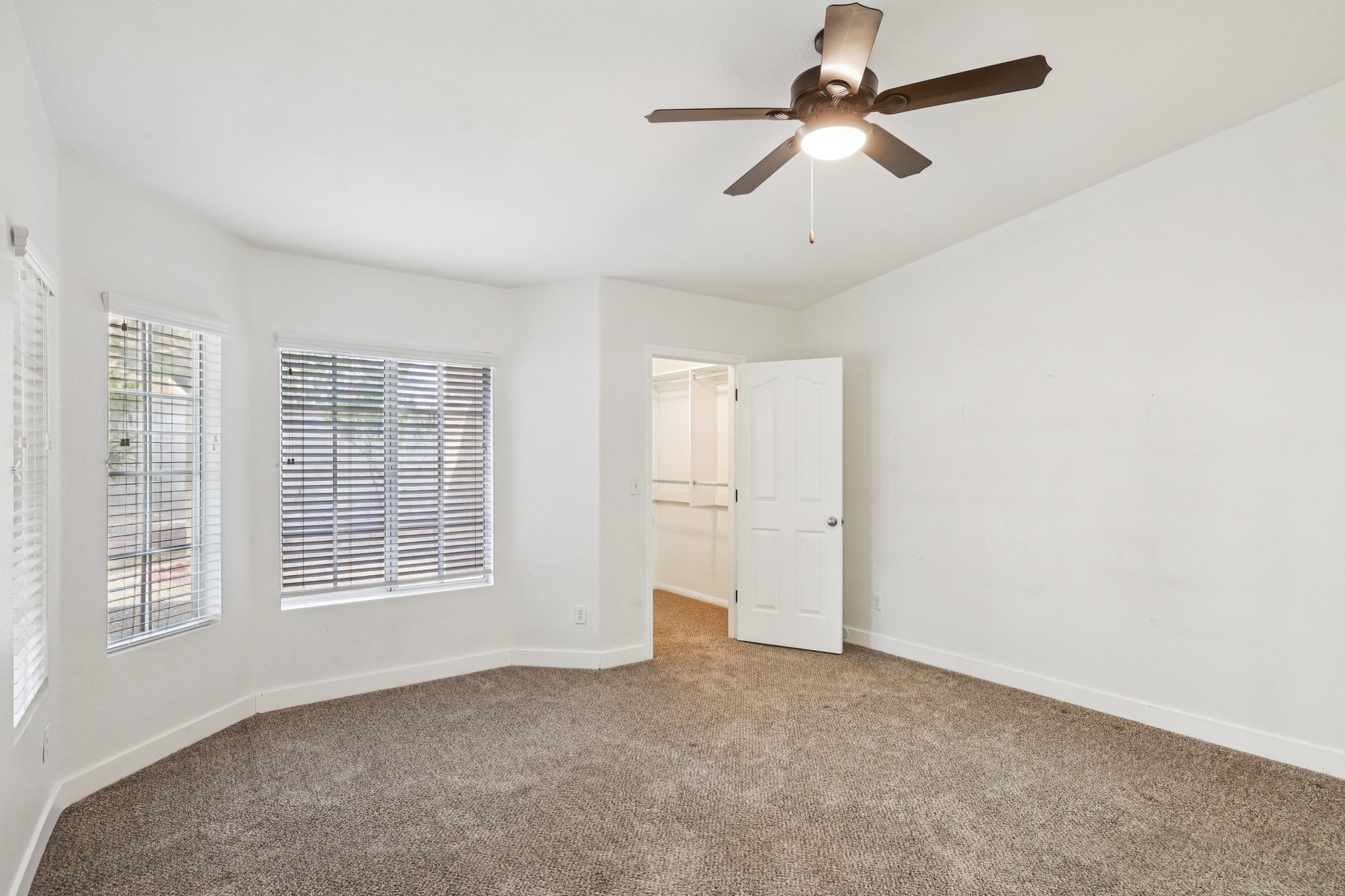 Myrtle Beach Dr-S0304-017.jpg