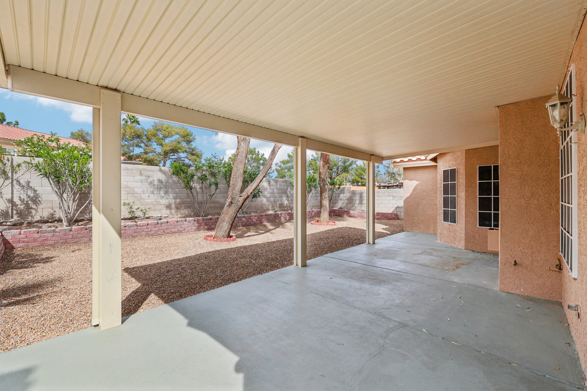 Myrtle Beach Dr-S0304-026.jpg