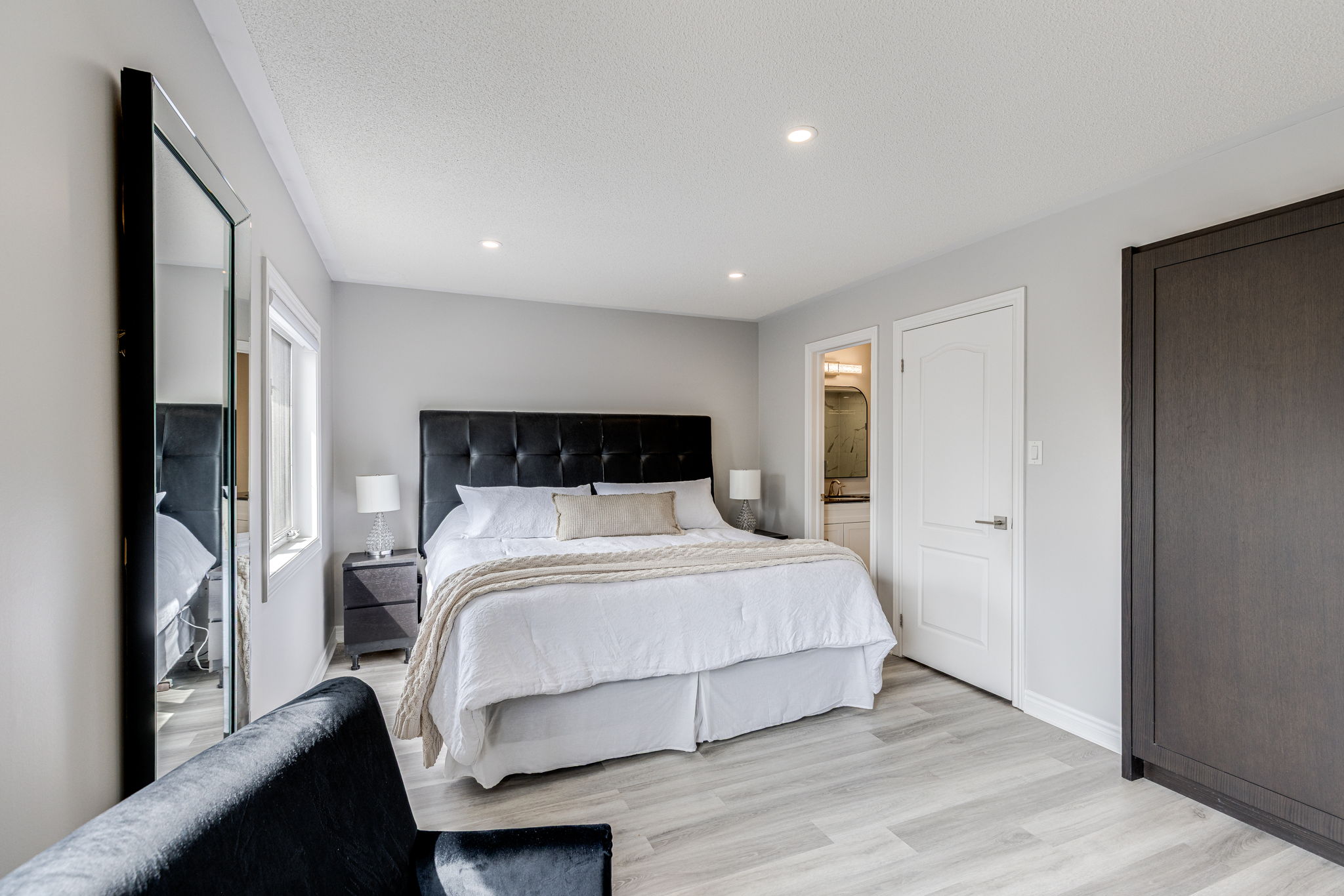 Vaughan property showcase — delivered property photograph 32