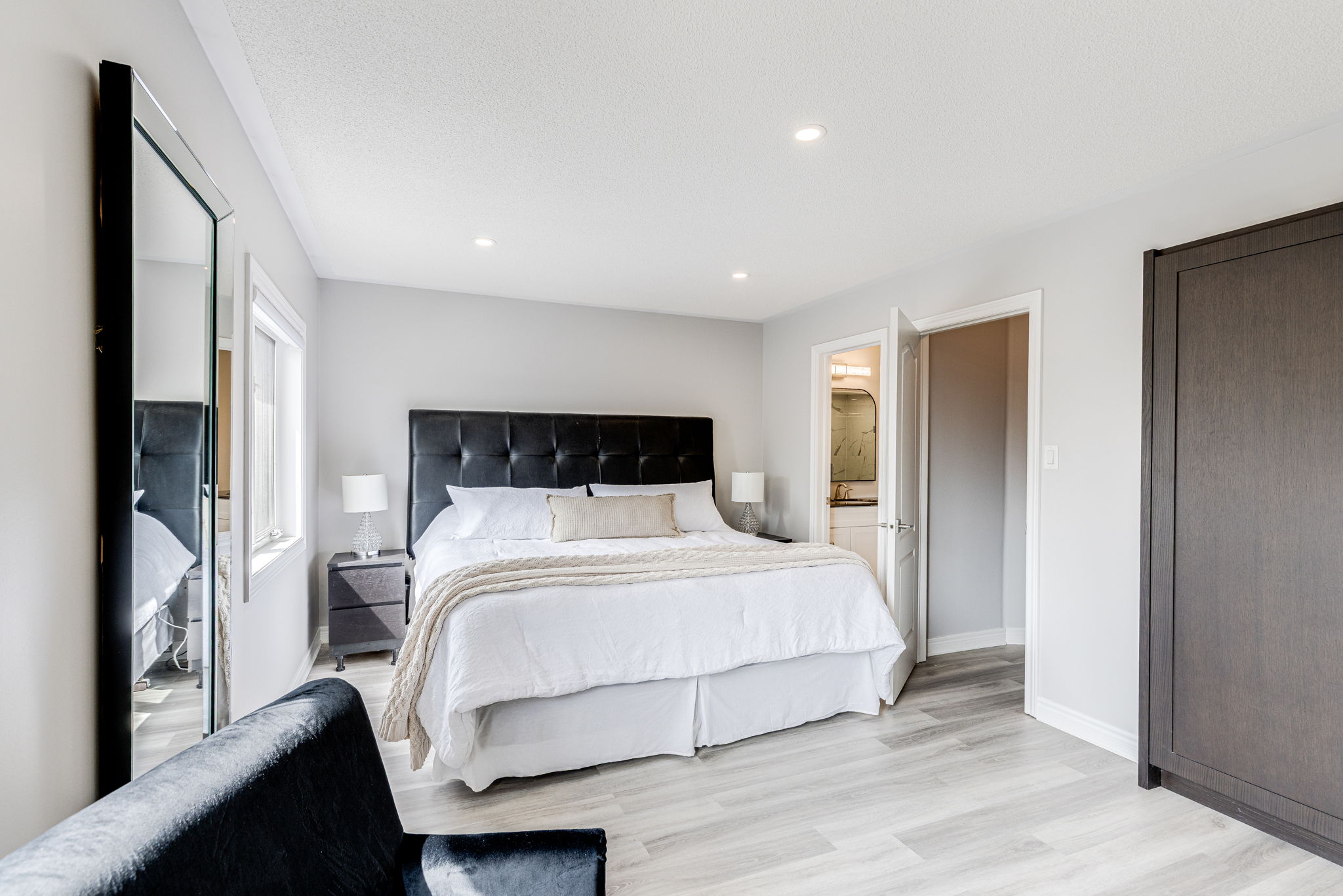 Vaughan property showcase — delivered property photograph 33