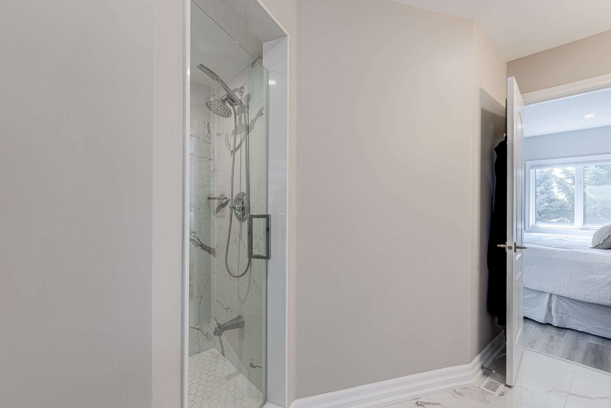 Vaughan property showcase — delivered property photograph 36