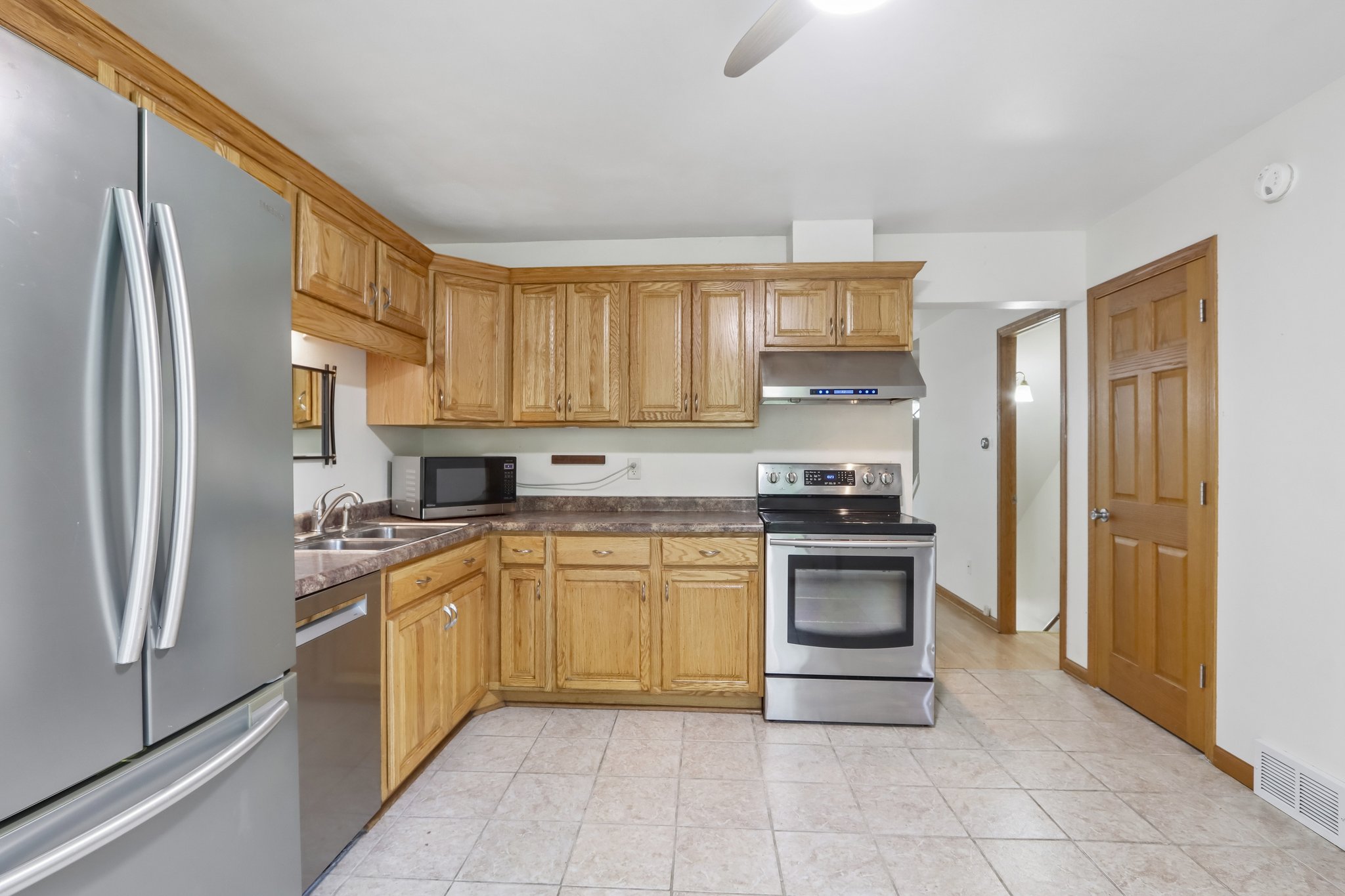 95 S Lakewood Gdns Ln-S0209-011.jpg