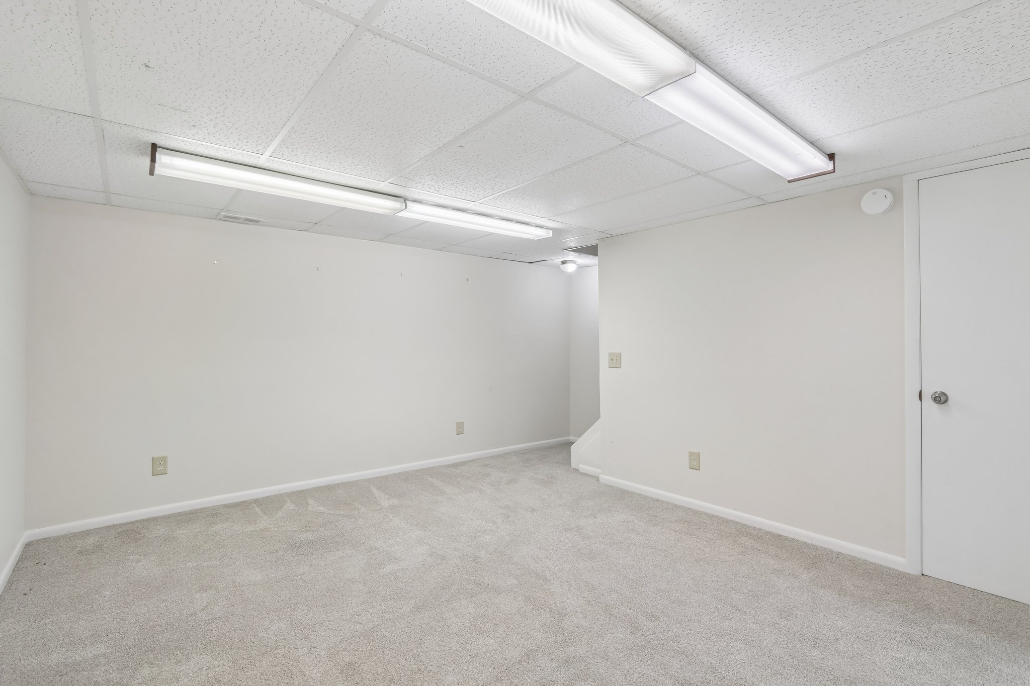 95 S Lakewood Gdns Ln-S0209-023.jpg
