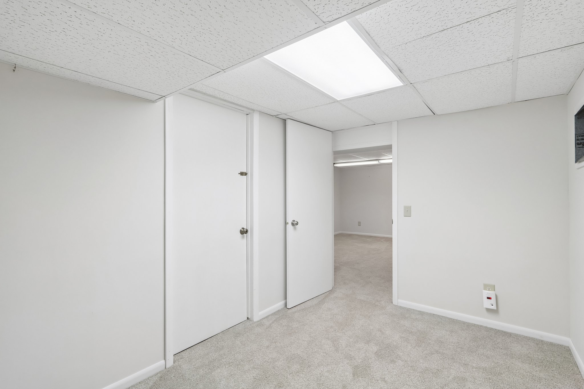 95 S Lakewood Gdns Ln-S0209-028.jpg