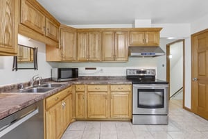 95 S Lakewood Gdns Ln-S0209-012.jpg