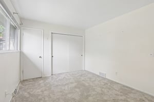 95 S Lakewood Gdns Ln-S0209-014.jpg