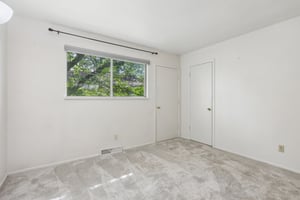 95 S Lakewood Gdns Ln-S0209-018.jpg
