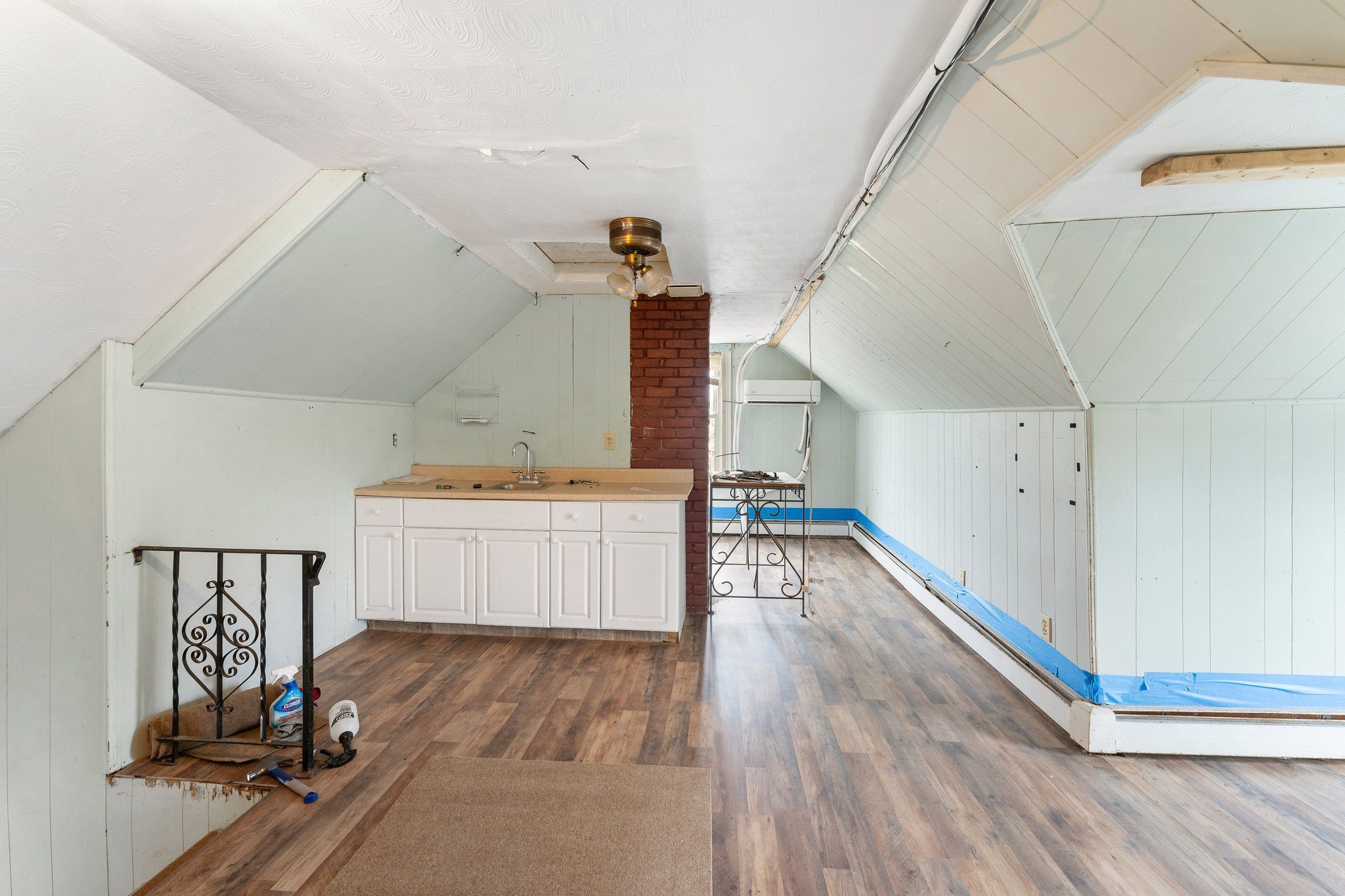 Owners Unit (3rd Floor)