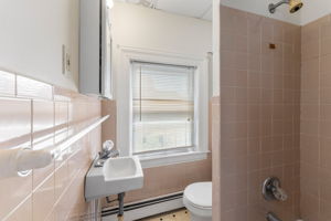 Owners Unit (2nd Floor)