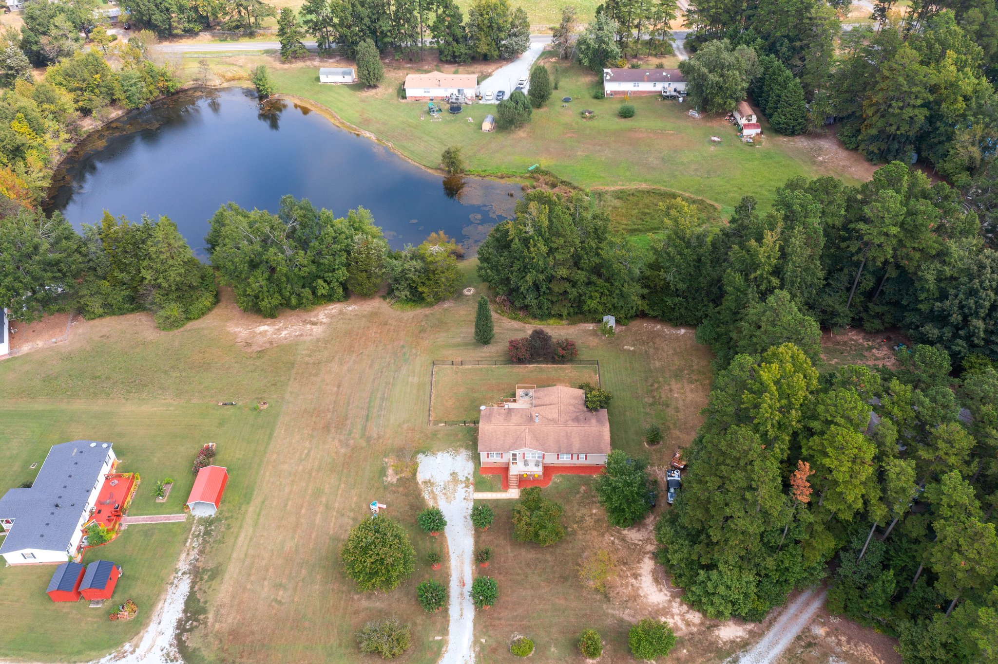 95 Willow Lake Rd, Roxboro, NC 27574, USA Photo 4