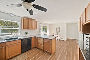95 Woodland Dr, Hanover, MA 02339, USA Photo 3
