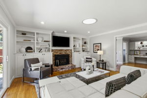 014_F8_950 Black Mountain Ct