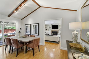 023_F8_950 Black Mountain Ct