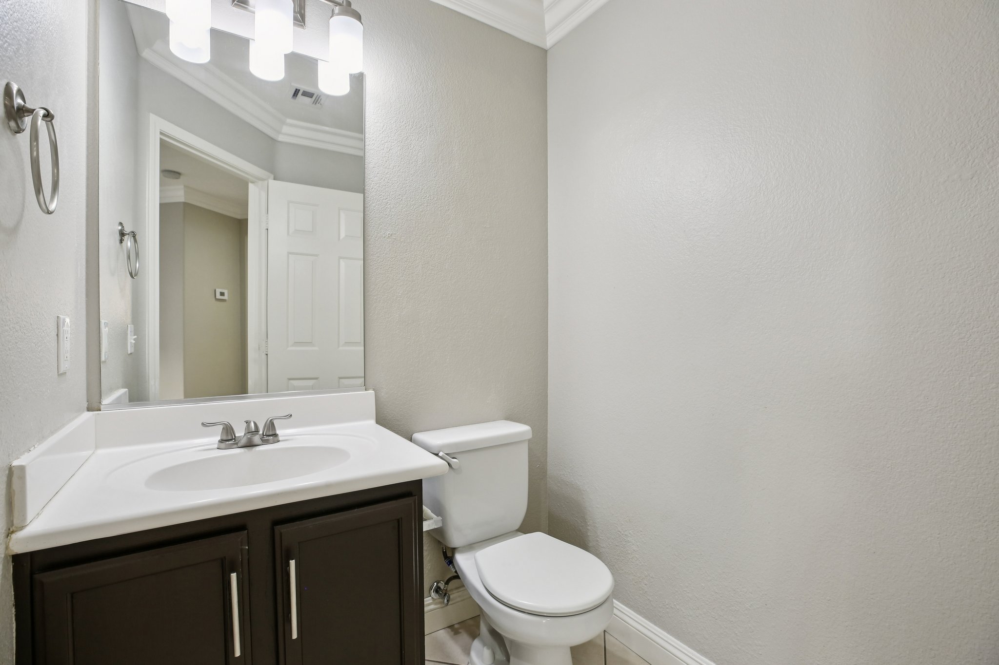 Coronado Peak Ave-S0211-011.jpg