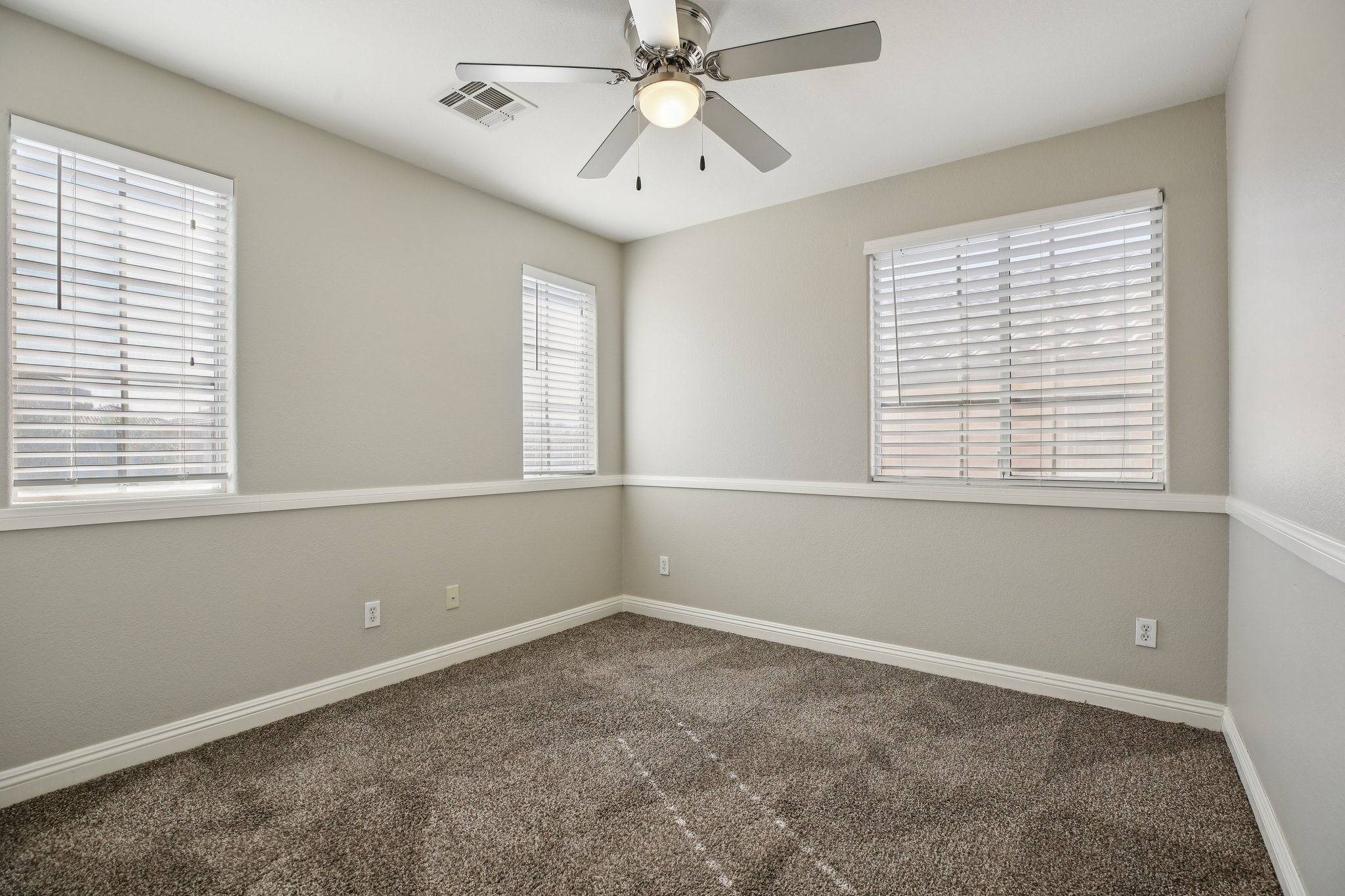 Coronado Peak Ave-S0211-018.jpg