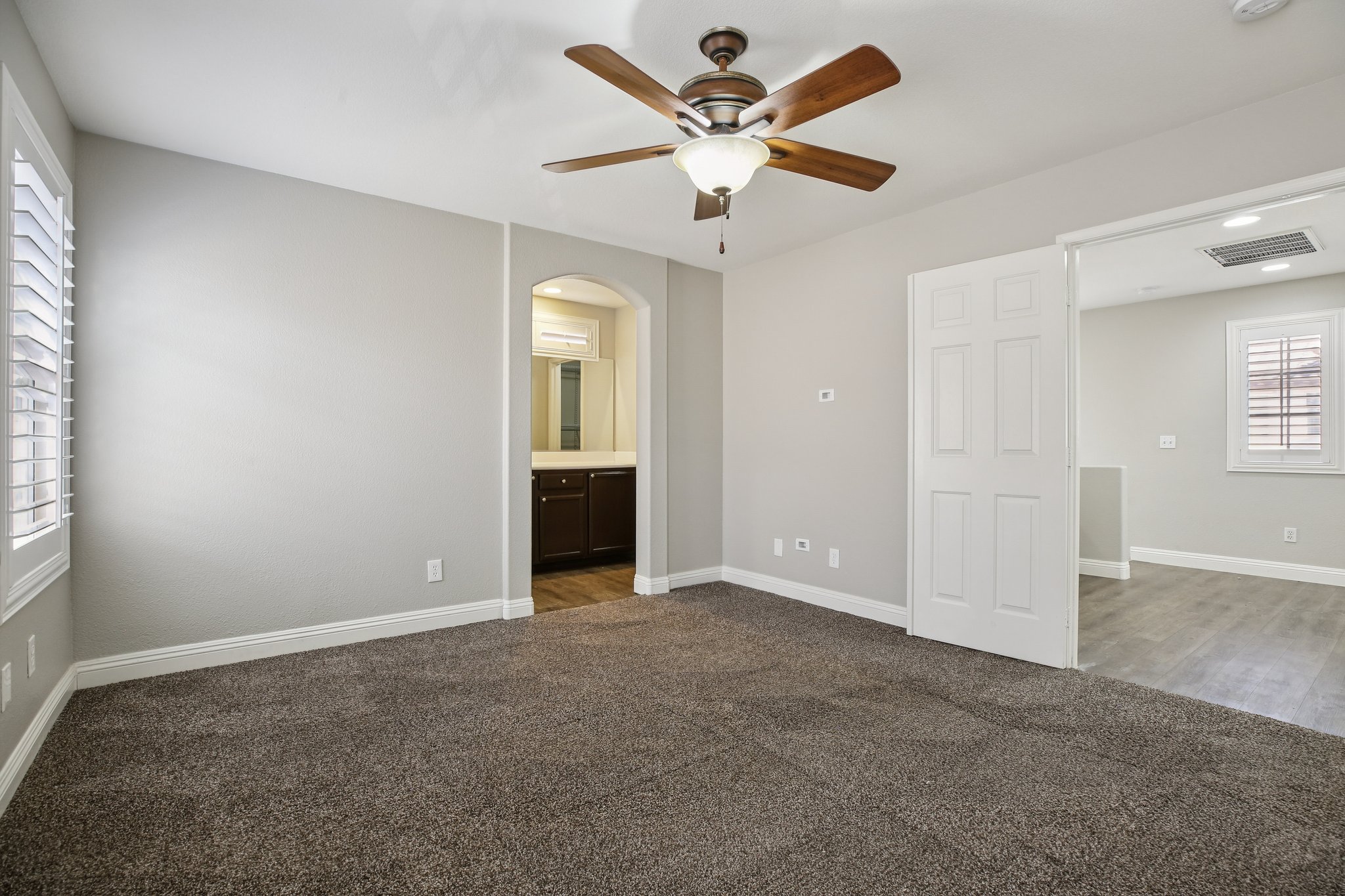 Coronado Peak Ave-S0211-023.jpg