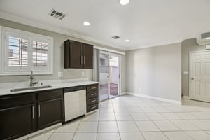 Coronado Peak Ave-S0211-010.jpg