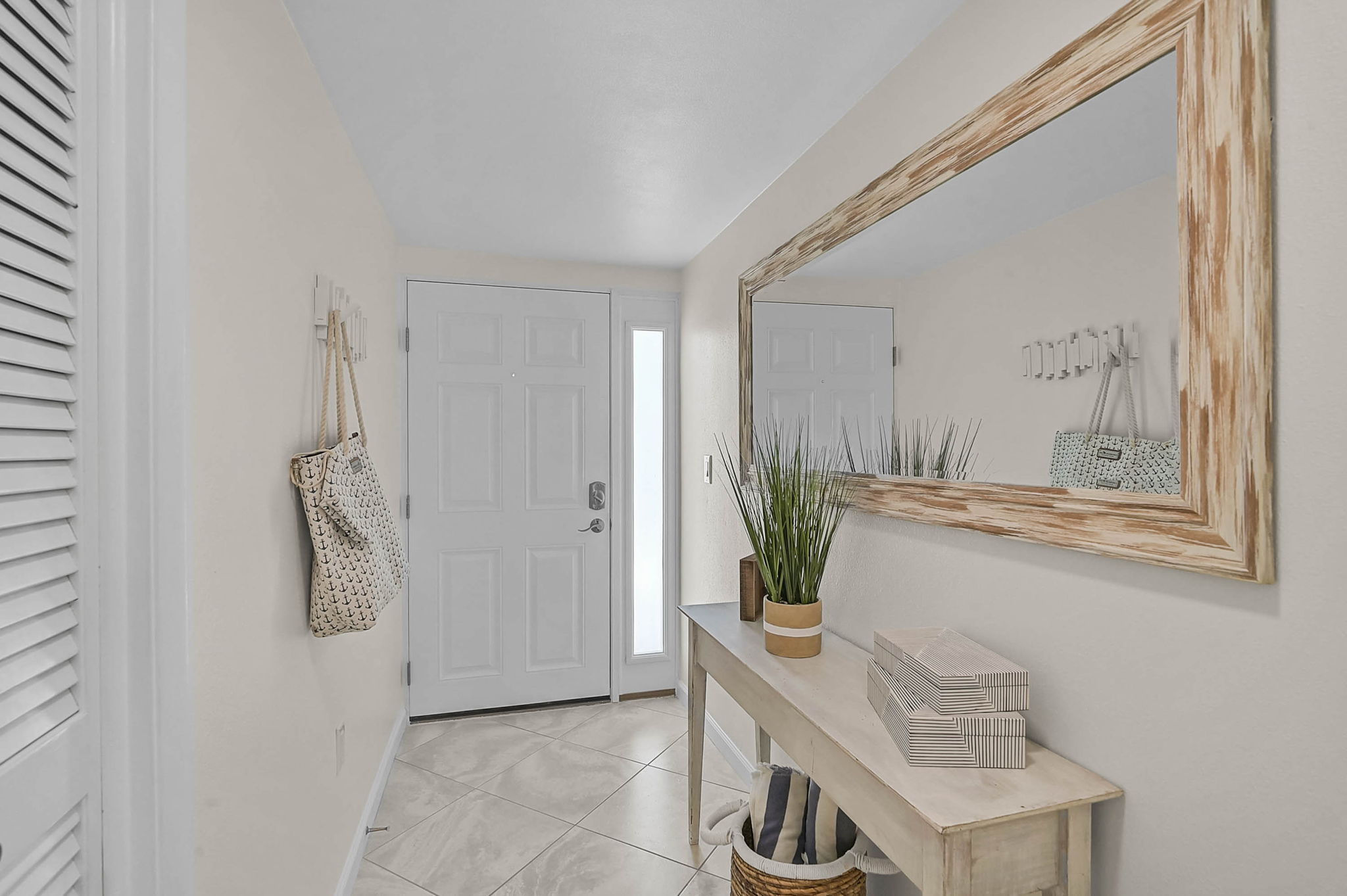 950 Tarpon Center Dr - Unit #305-7