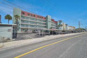 950 Tarpon Center Dr - Unit #305-1