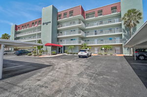 950 Tarpon Center Dr - Unit #305-3