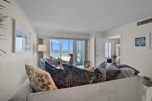 950 Tarpon Center Dr - Unit #305-15