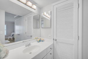 950 Tarpon Center Dr - Unit #303-24