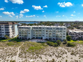 950 Tarpon Center Dr - Unit #303-37