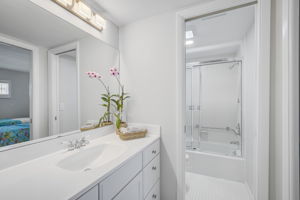 950 Tarpon Center Dr - Unit #303-16