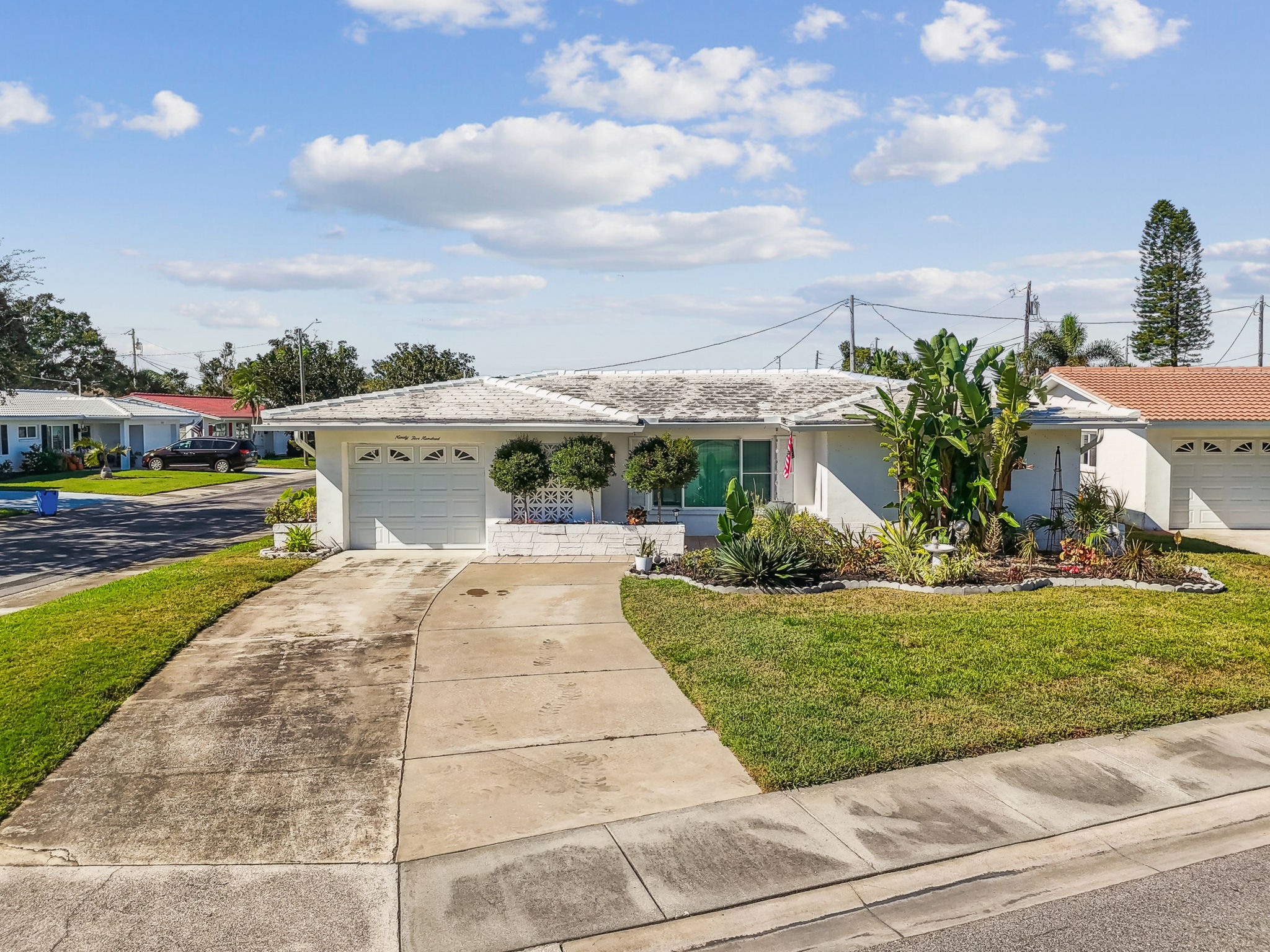 DJI_20251112110001_0004_D