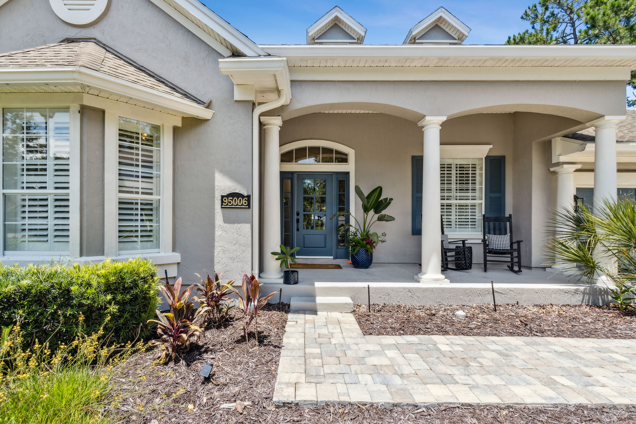Front Entry Detail